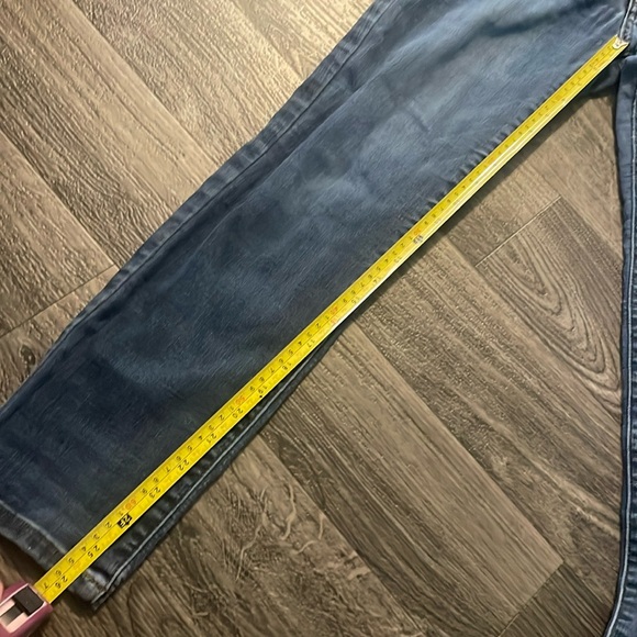 Judy Blue jeans - Picture 5 of 5